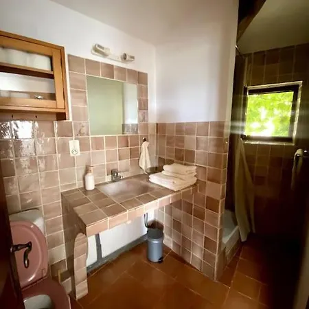 De Caractere Lägenhet Lurs